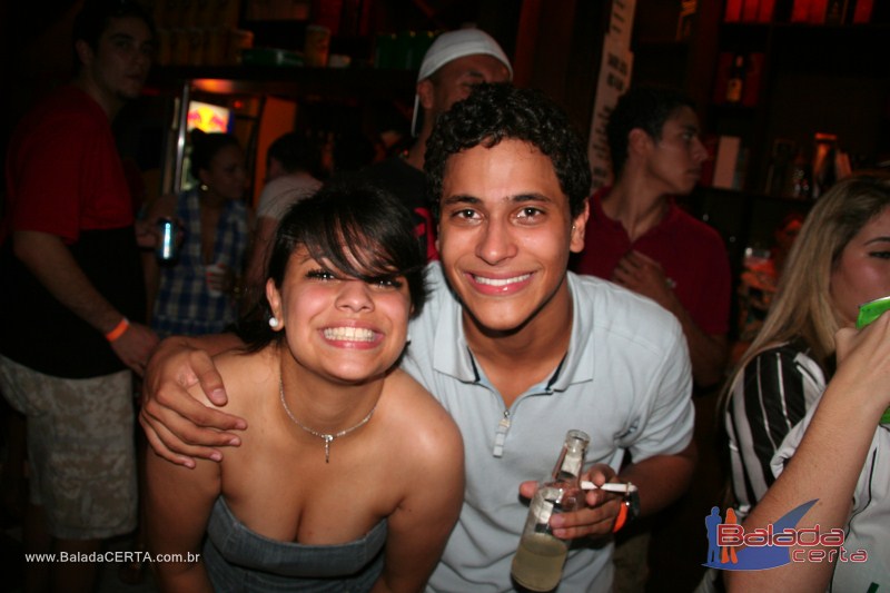 Balada: Fotos de domingo no Nana Bar em �guas Claras - DF