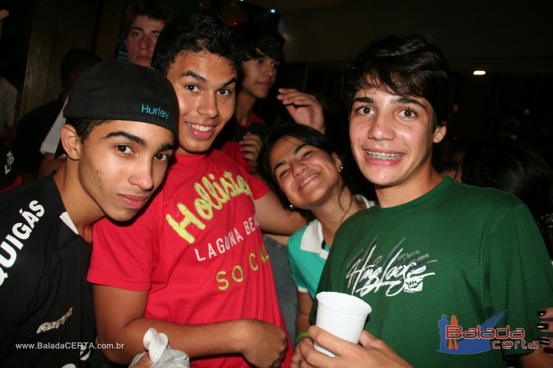 Balada: Fotos de domingo no Nana Bar em �guas Claras - DF