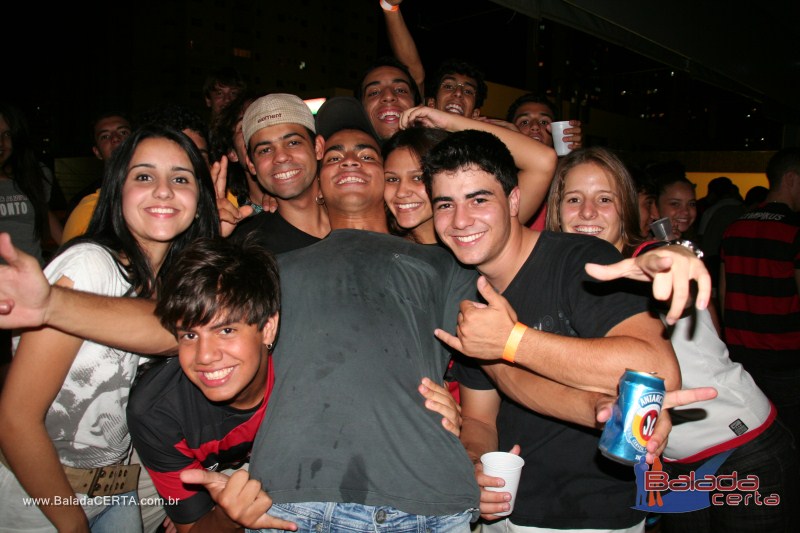 Balada: Fotos de domingo no Nana Bar em �guas Claras - DF