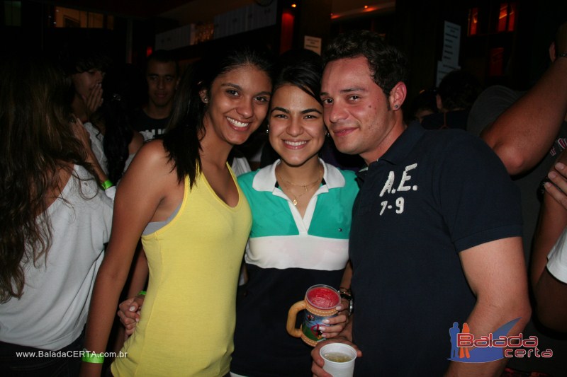 Balada: Fotos de domingo no Nana Bar em �guas Claras - DF