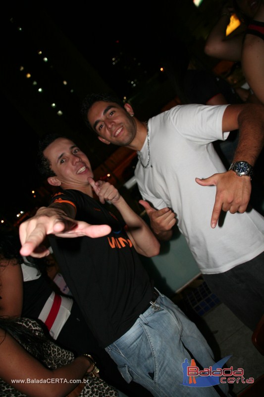 Balada: Fotos de domingo no Nana Bar em �guas Claras - DF