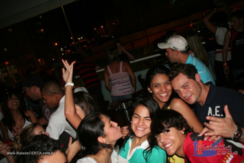 Balada: Fotos de domingo no Nana Bar em �guas Claras - DF