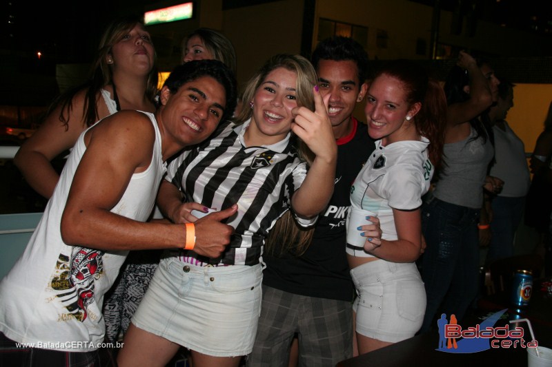 Balada: Fotos de domingo no Nana Bar em �guas Claras - DF
