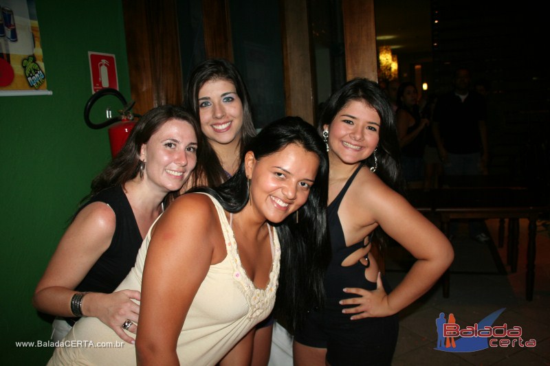 Balada: Fotos de domingo no Nana Bar em �guas Claras - DF