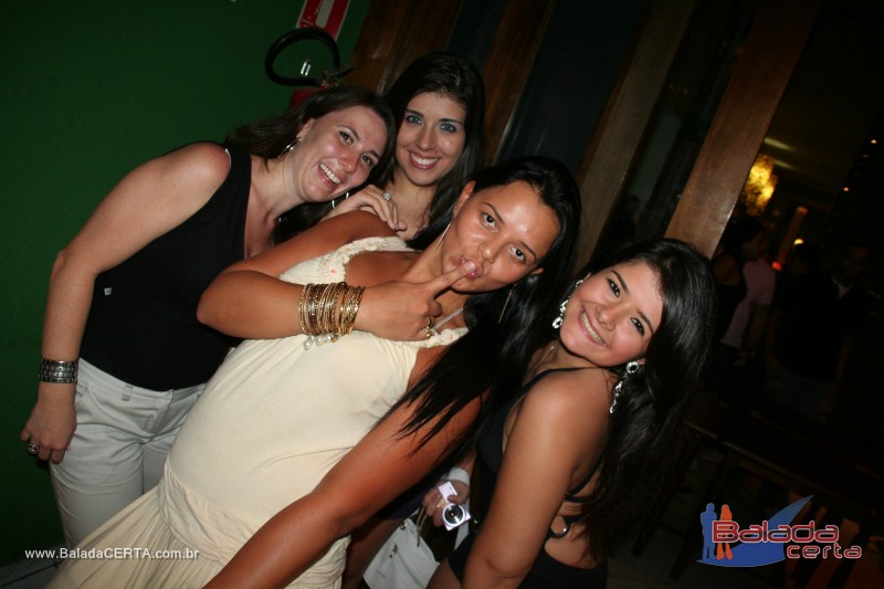 Balada: Fotos de domingo no Nana Bar em �guas Claras - DF