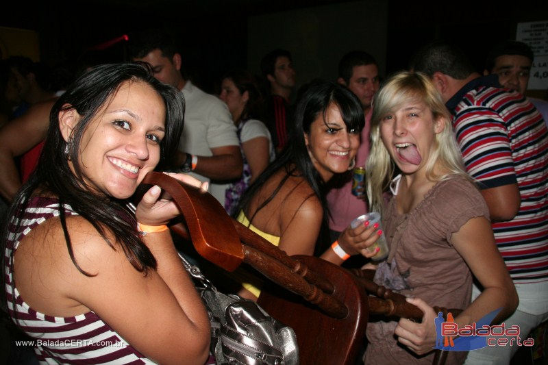 Balada: Fotos de domingo no Nana Bar em �guas Claras - DF
