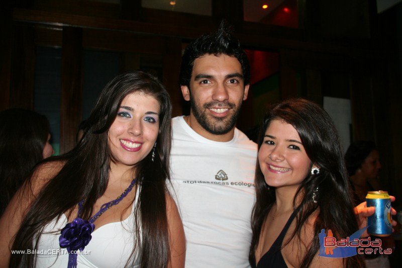 Balada: Fotos de domingo no Nana Bar em �guas Claras - DF