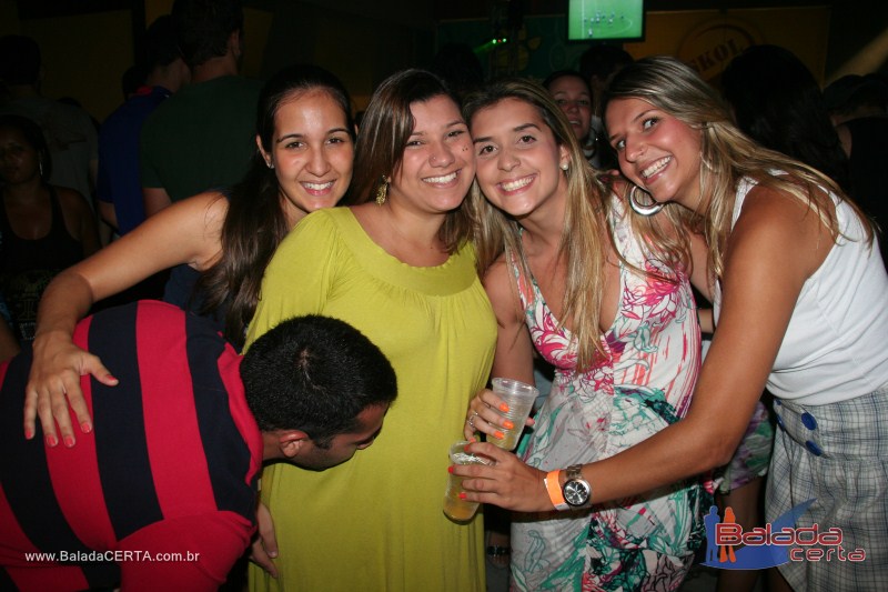 Balada: Fotos de domingo no Nana Bar em �guas Claras - DF