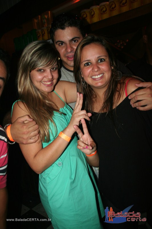 Balada: Fotos de domingo no Nana Bar em �guas Claras - DF
