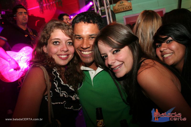 Balada: Fotos de domingo no Chiquita Bacana em Taguatinga - DF