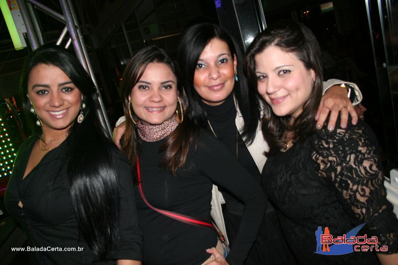 Balada: Fotos de Sexta na Plataforma do Choop na Cidade do Automovel - DF