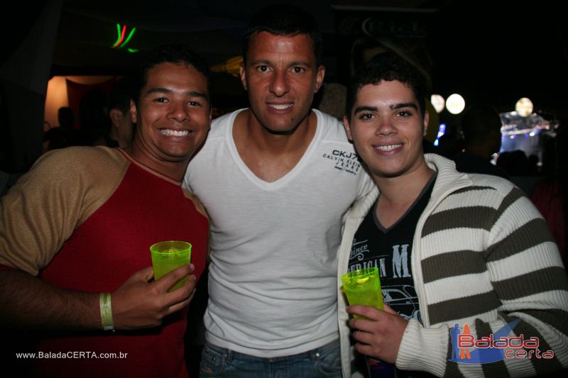 Balada: Camarote YesTV neste sabado na Granja 2010 com Washington do Fluminense