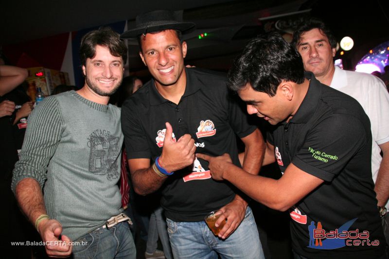 Balada: Camarote YesTV neste sabado na Granja 2010 com Washington do Fluminense