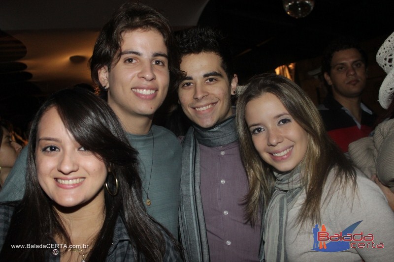 Balada: Granja 2011 - Alexandre Peixe e Gusttavo Lima