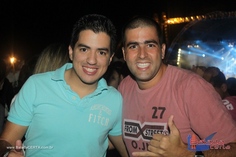 Balada: Granja 2011 - Alexandre Peixe e Gusttavo Lima
