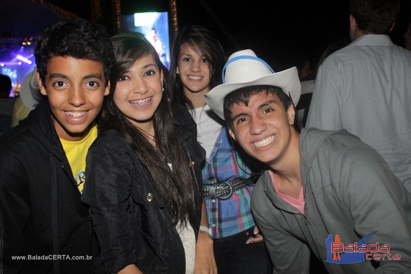Balada: Granja 2011 - Alexandre Peixe e Gusttavo Lima