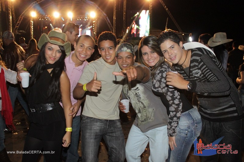 Balada: Granja 2011 - Alexandre Peixe e Gusttavo Lima