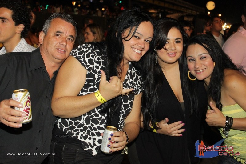 Balada: Granja 2011 - Alexandre Peixe e Gusttavo Lima