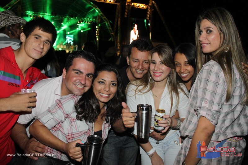 Balada: Granja 2011 - Alexandre Peixe e Gusttavo Lima