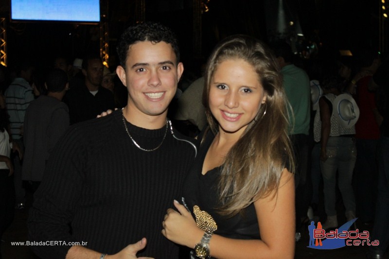 Balada: Granja 2011 - Alexandre Peixe e Gusttavo Lima