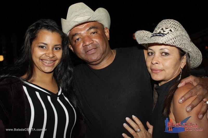 Balada: Granja 2011 - Alexandre Peixe e Gusttavo Lima
