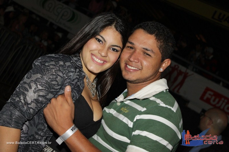 Balada: Granja 2011 - Alexandre Peixe e Gusttavo Lima
