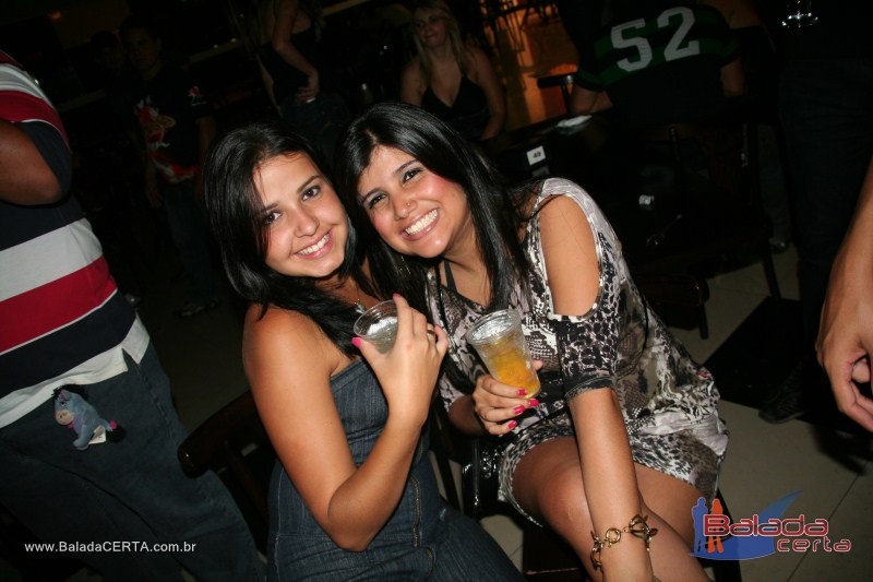 Balada: Fotos de sexta na Plataforma do Chopp na Cidade do Automvel - DF