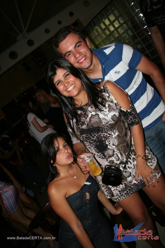 Balada: Fotos de sexta na Plataforma do Chopp na Cidade do Automvel - DF