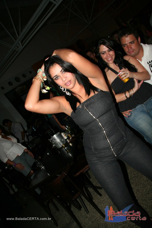 Balada: Fotos de sexta na Plataforma do Chopp na Cidade do Automvel - DF