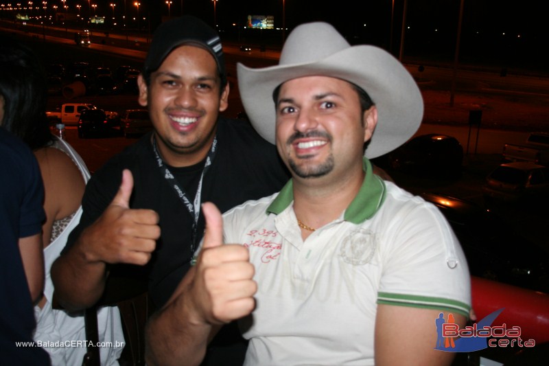 Balada: Fotos de sexta na Plataforma do Chopp na Cidade do Automvel - DF