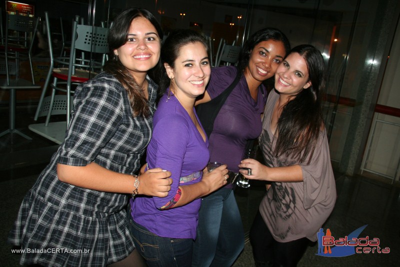 Balada: Fotos de sexta na Plataforma do Chopp na Cidade do Autom�vel - DF