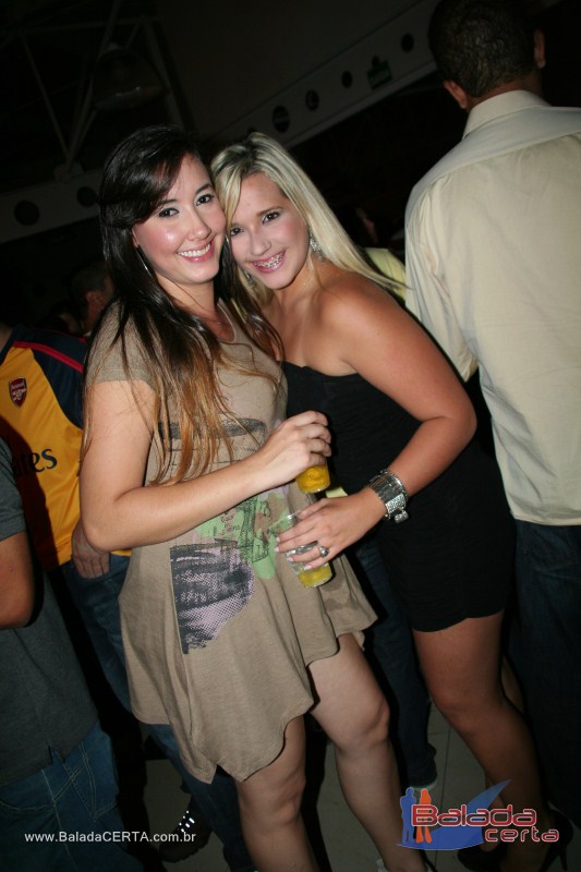 Balada: Fotos de sexta na Plataforma do Chopp na Cidade do Automvel - DF