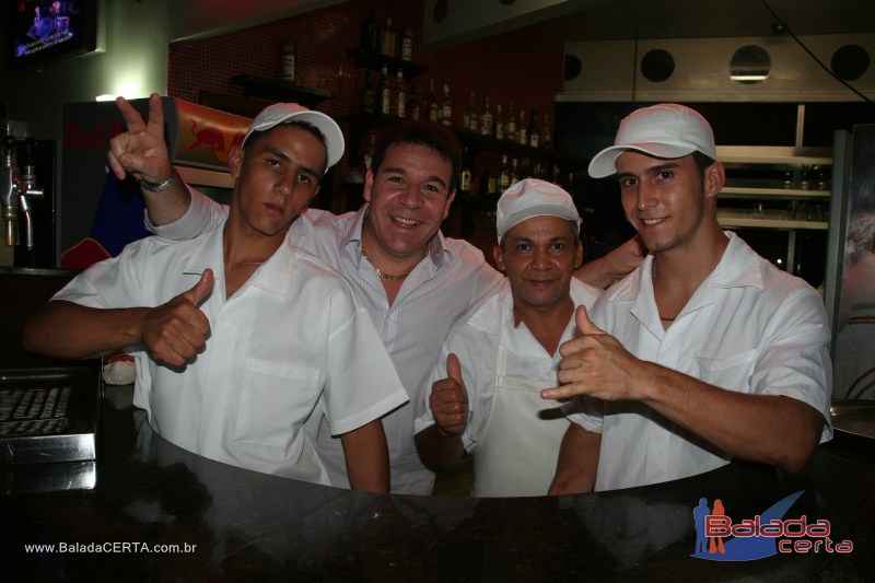 Balada: Fotos de sexta na Plataforma do Chopp na Cidade do Automvel - DF