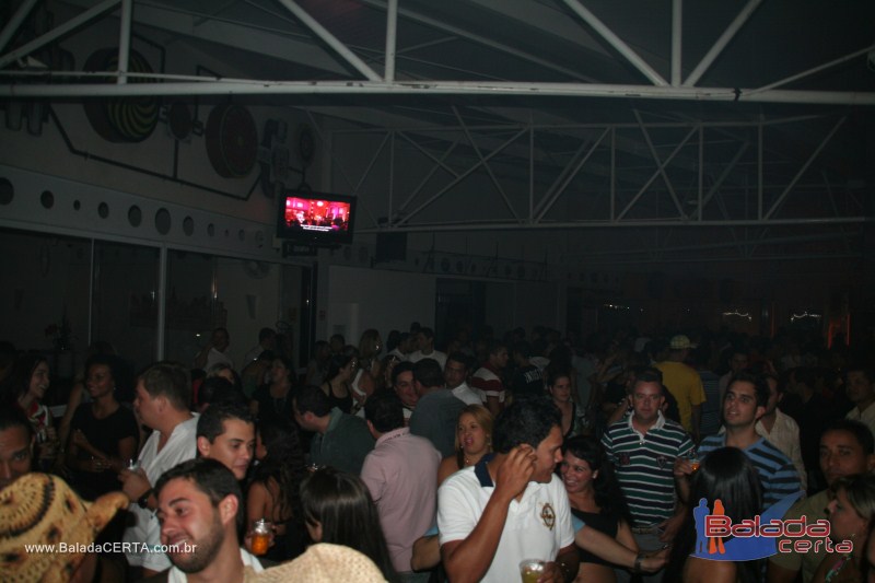 Balada: Fotos de sexta na Plataforma do Chopp na Cidade do Automvel - DF