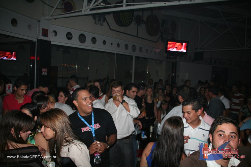 Balada: Fotos de sexta na Plataforma do Chopp na Cidade do Automvel - DF