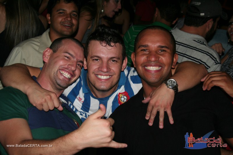 Balada: Fotos de sexta na Plataforma do Chopp na Cidade do Autom�vel - DF