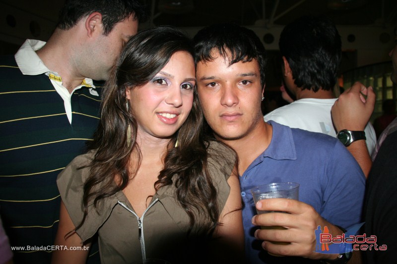Balada: Fotos de sexta na Plataforma do Chopp na Cidade do Autom�vel - DF