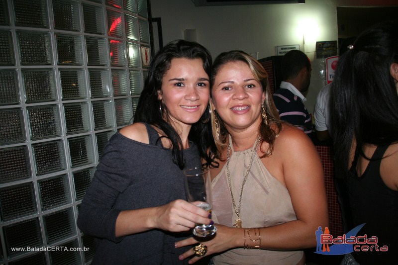 Balada: Fotos de sexta na Plataforma do Chopp na Cidade do Autom�vel - DF