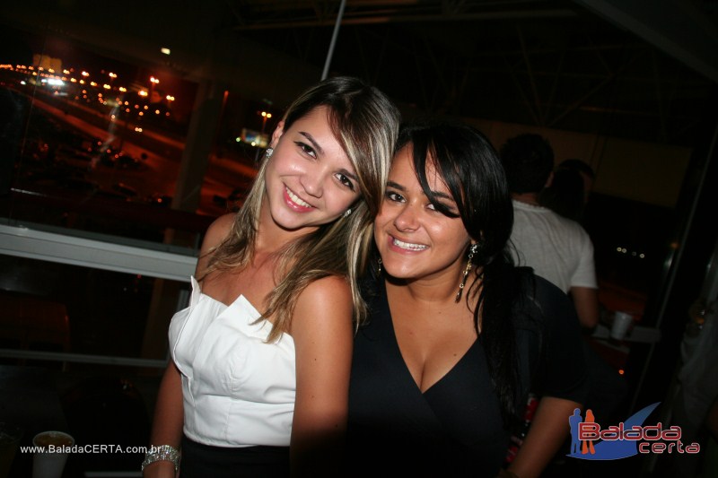Balada: Fotos de sexta na Plataforma do Chopp na Cidade do Autom�vel - DF