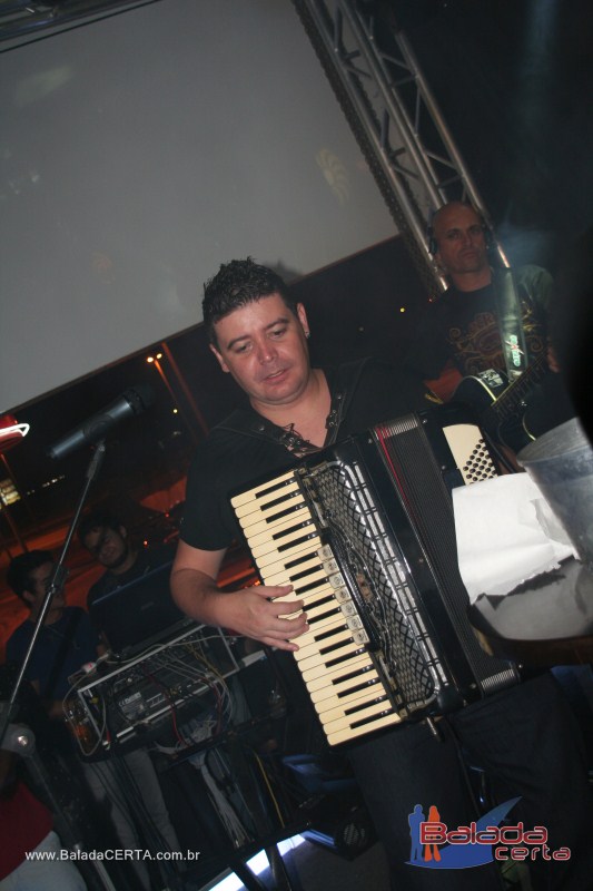 Balada: Fotos de sexta na Plataforma do Chopp na Cidade do Autom�vel - DF