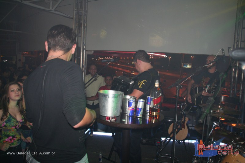 Balada: Fotos de sexta na Plataforma do Chopp na Cidade do Autom�vel - DF