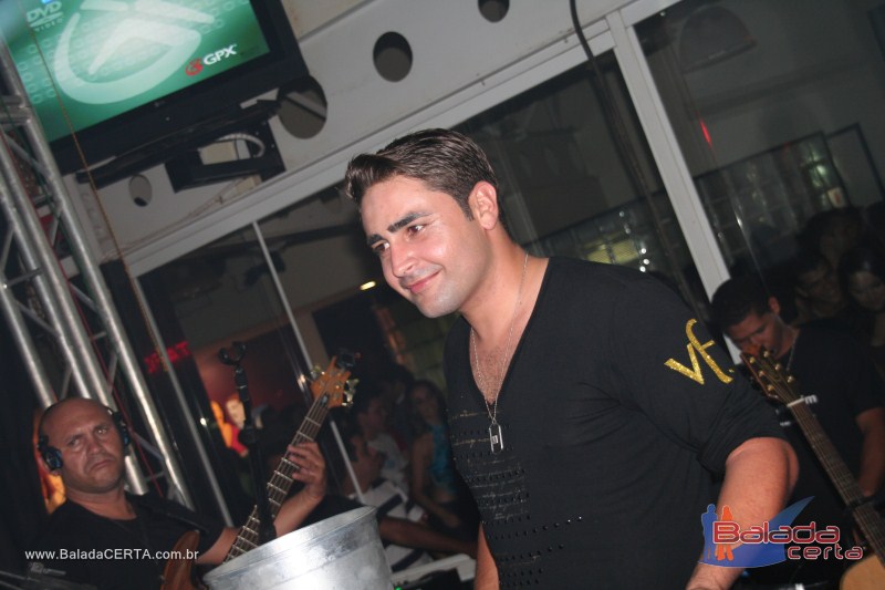 Balada: Fotos de sexta na Plataforma do Chopp na Cidade do Autom�vel - DF