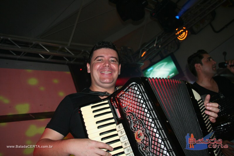 Balada: Fotos de sexta na Plataforma do Chopp na Cidade do Autom�vel - DF