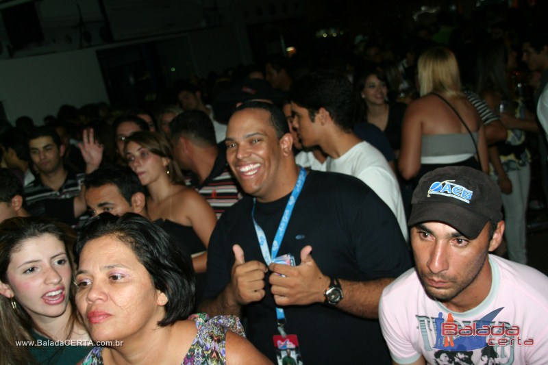 Balada: Fotos de sexta na Plataforma do Chopp na Cidade do Autom�vel - DF