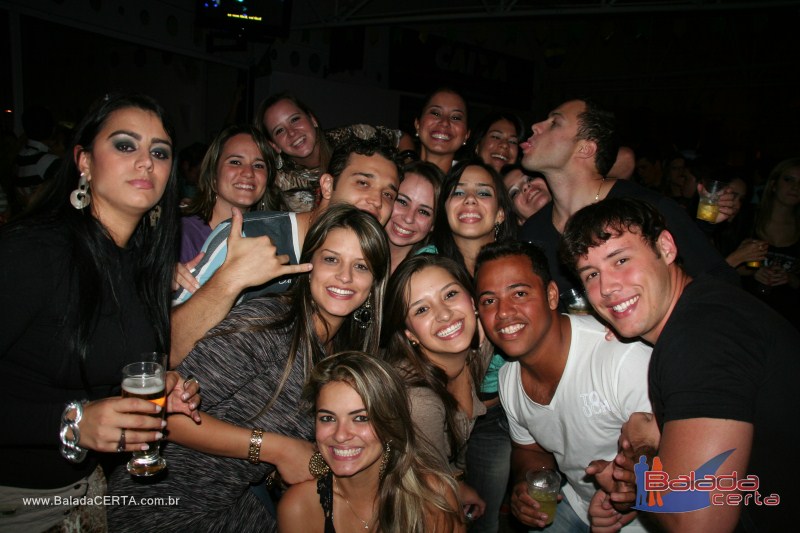 Balada: Fotos de sexta na Plataforma do Chopp na Cidade do Automvel - DF 