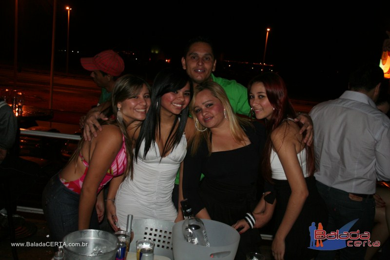 Balada: Fotos de sexta na Plataforma do Chopp na Cidade do Automvel - DF 