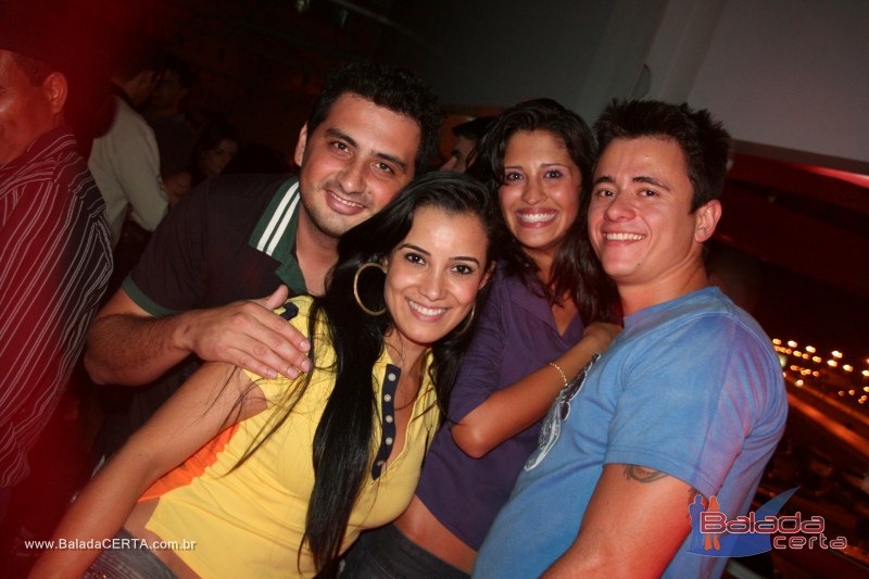 Balada: Fotos de sexta na Plataforma do Chopp em Cidade do Automvel - DF