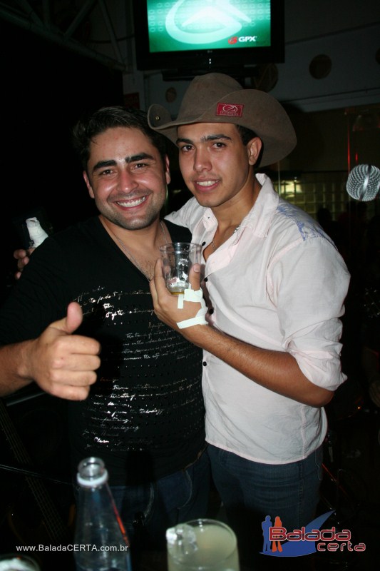 Balada: Fotos de sexta na Plataforma do Chopp em Cidade do Automvel - DF