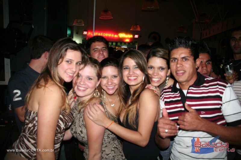 Balada: Fotos de sexta na Plataforma do Chopp em Cidade do Automvel - DF