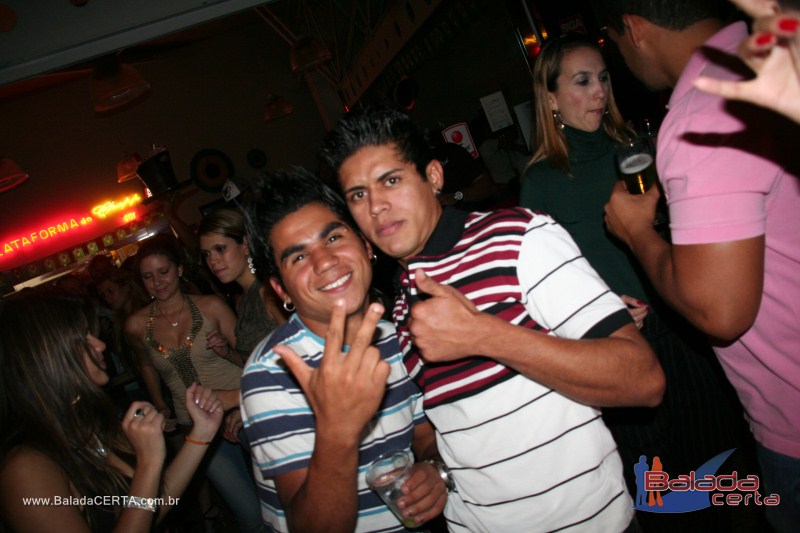 Balada: Fotos de sexta na Plataforma do Chopp em Cidade do Automvel - DF
